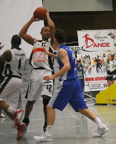 UBC Tigers131209   045.jpg